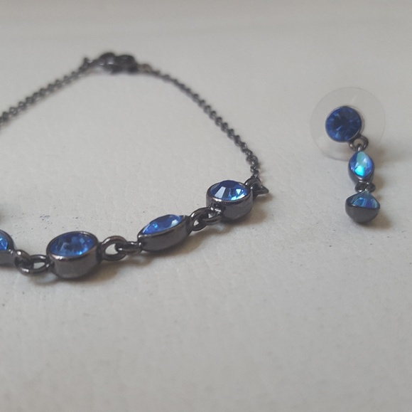 NEW Ann Taylor Loft Blue Bracelet Earring Set women jewelry hand rhinestone - Picture 2 of 4